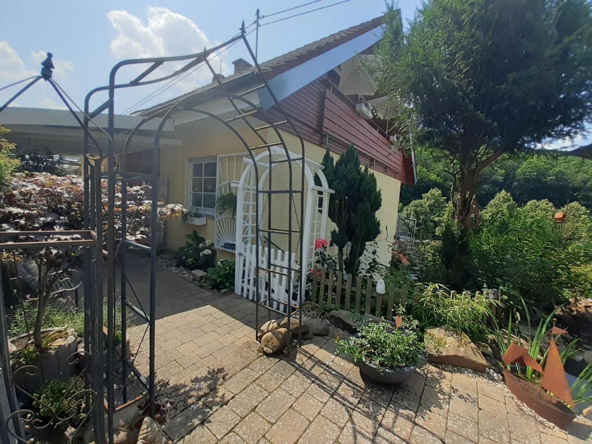 Ferienwohnungen Naheliebe Im Hunsrueck & Naheland Bärenbach Exterior photo